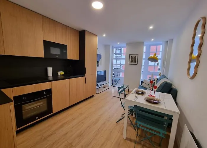 Vibescoruna- O65-3 Apartment